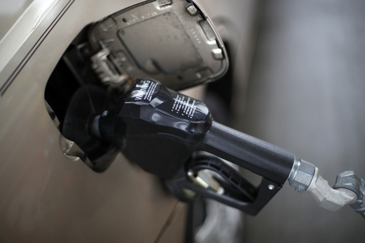 Gas prices average $2.39 at pump, down from last week
